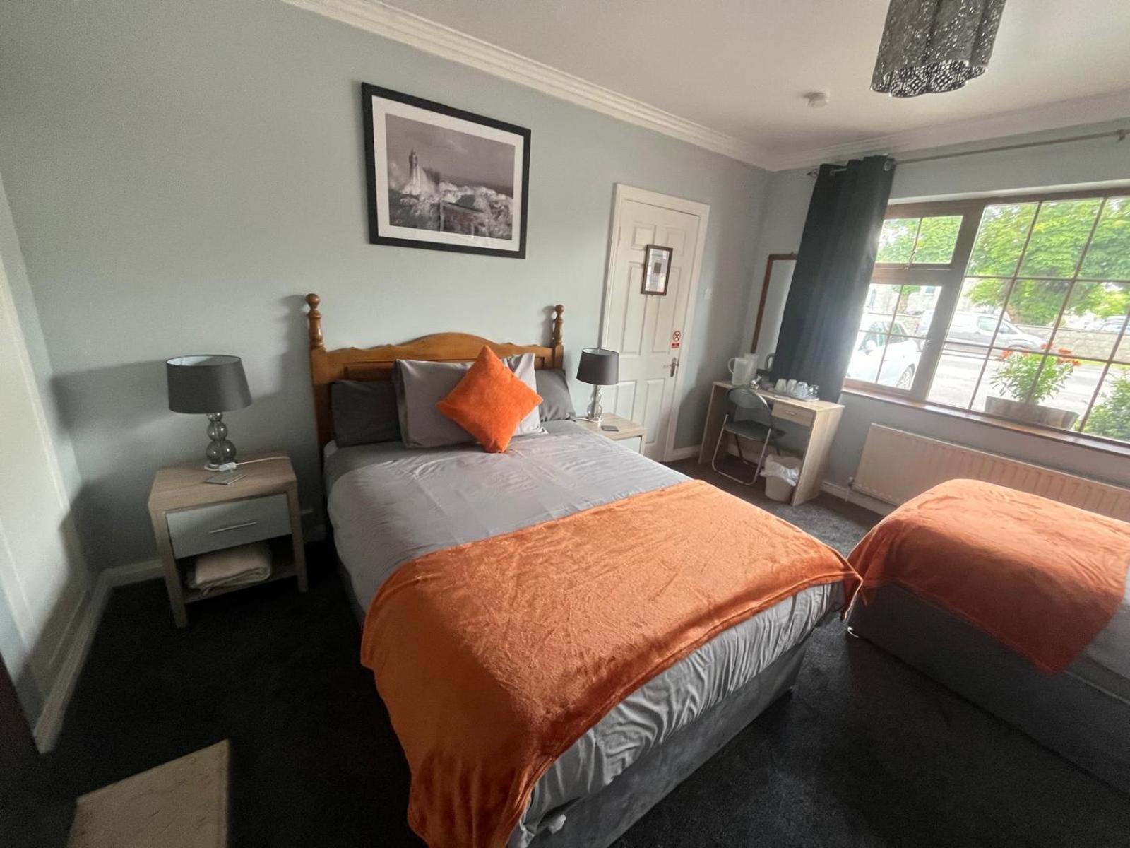 Manorlodge Tralee Exteriör bild