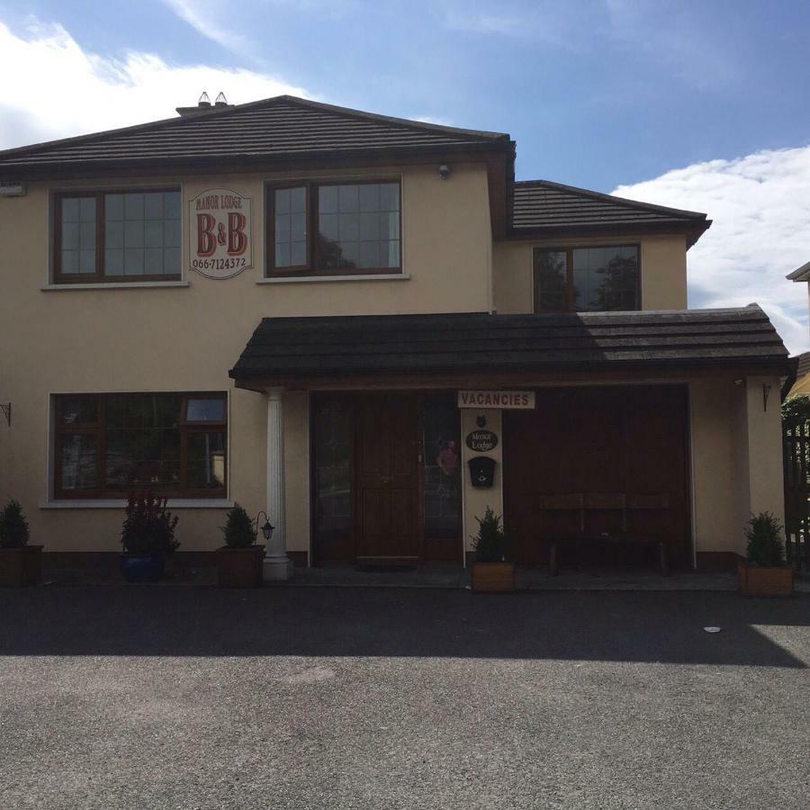Manorlodge Tralee Exteriör bild